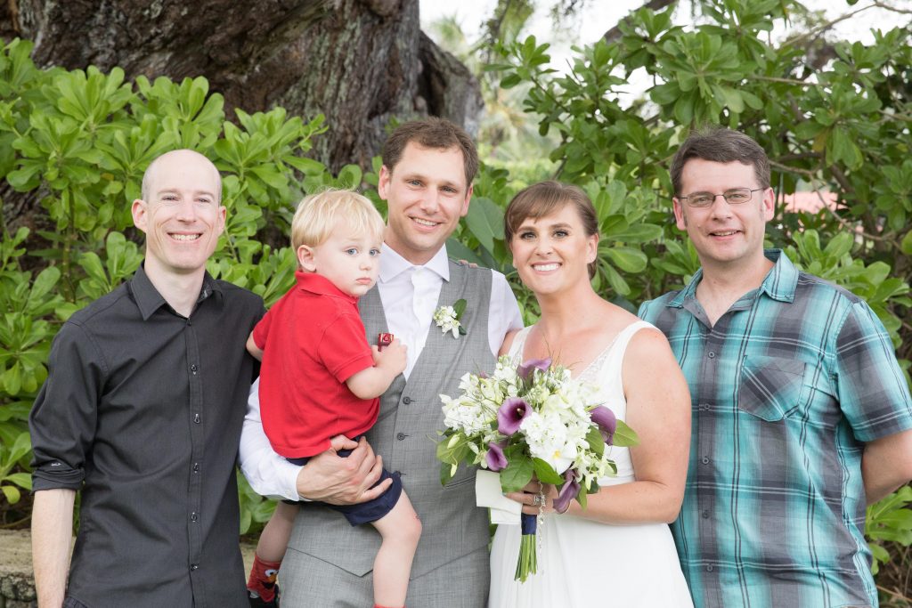 Groomsmen and son at Kealakekua Bay Wedding Venue 