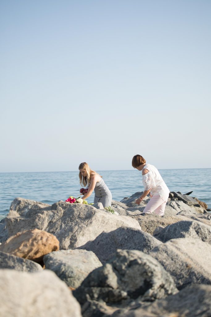 mom and sister prepare for son's proposal