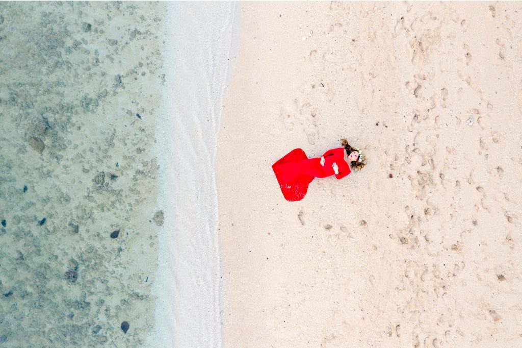 drone sjot on beach