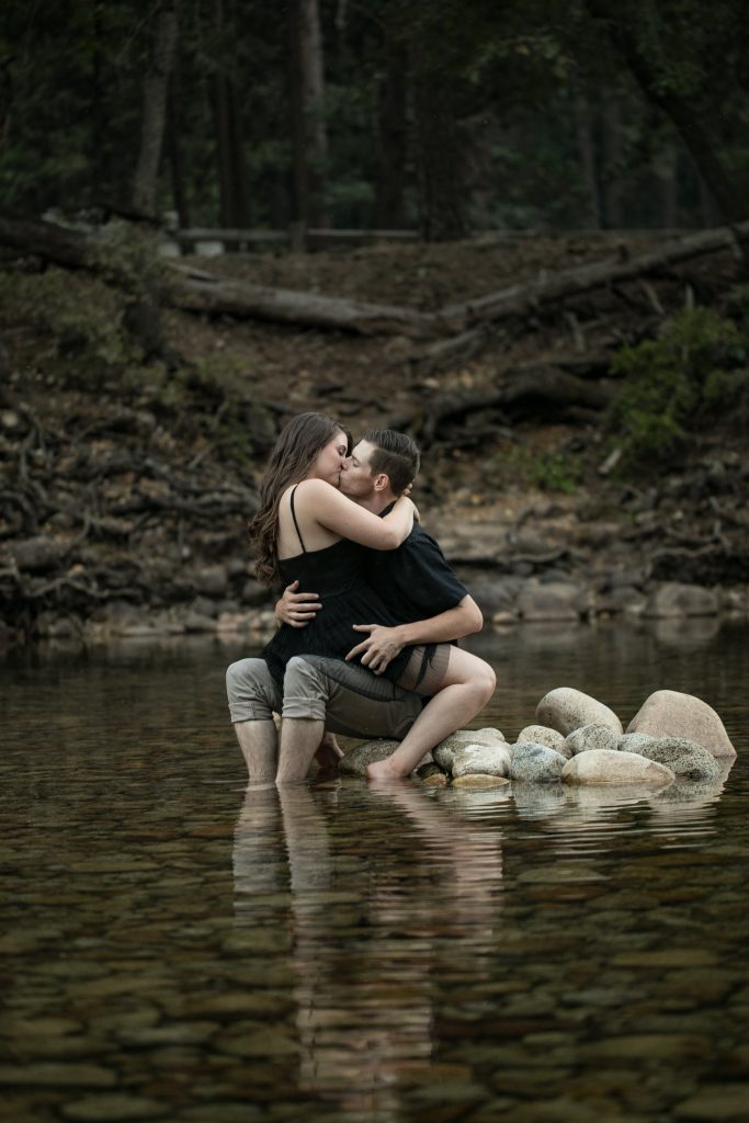 kiss in the cold Yosemite water